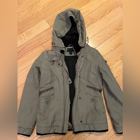 Mango Casual Sportwear - Picture 1 of 3